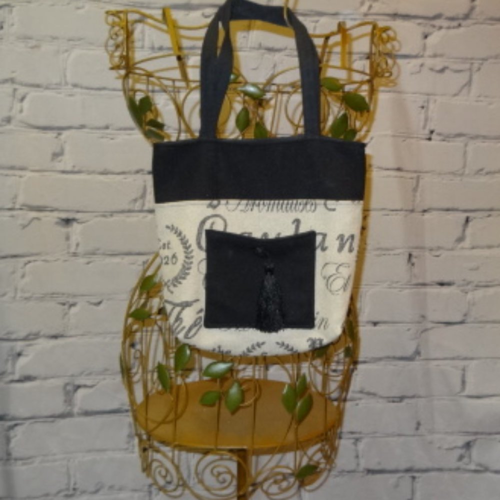 Handmade Black & Tan Purse w/Decorative Tassel